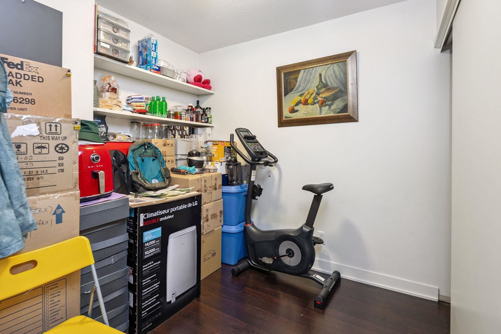 Listing Image 8