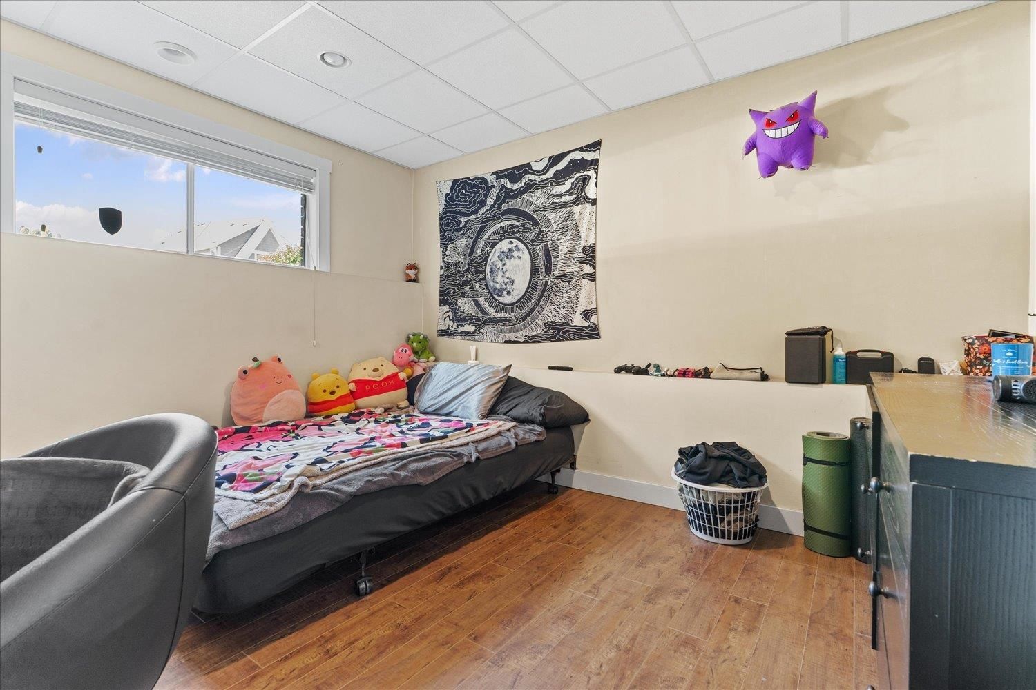Listing Image 17