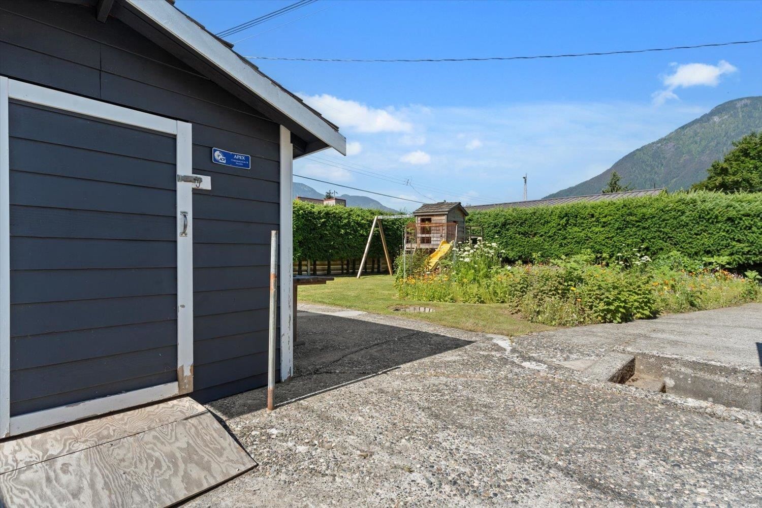 Listing Image 32