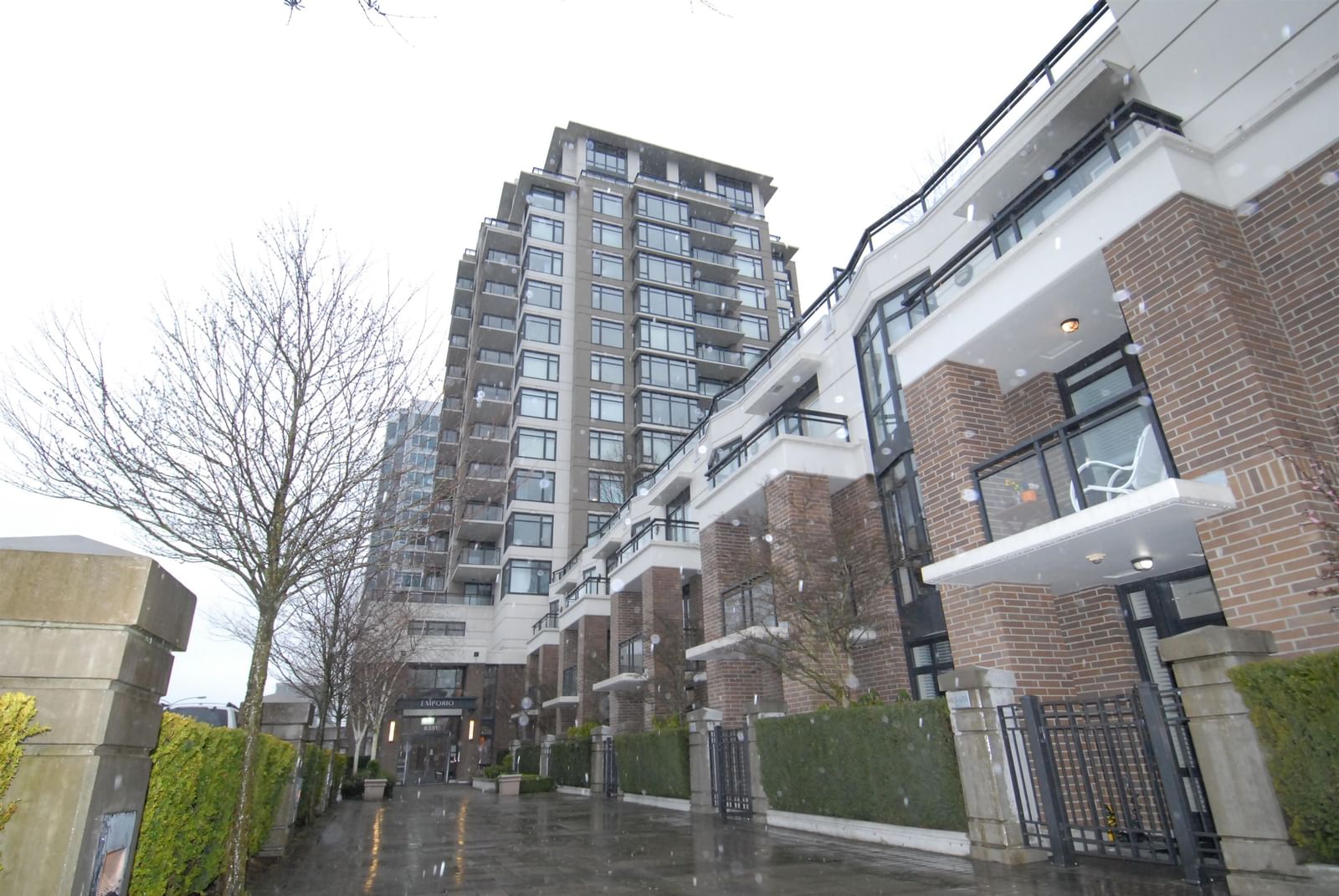 Listing Image 20