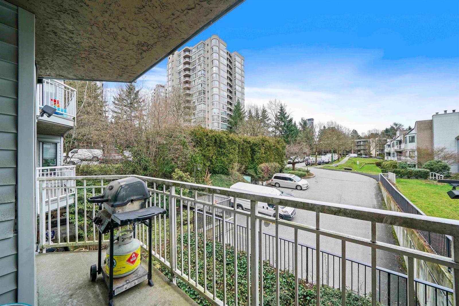 Listing Image 18
