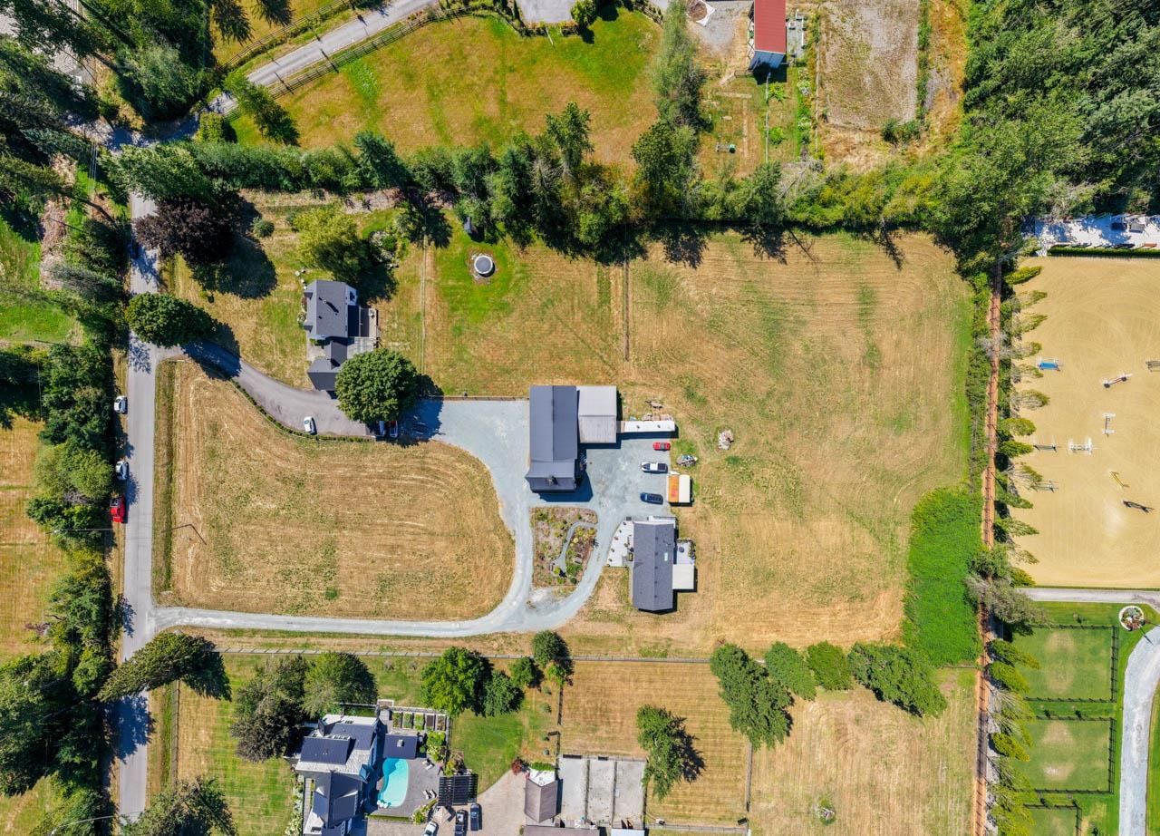 Listing Image 40