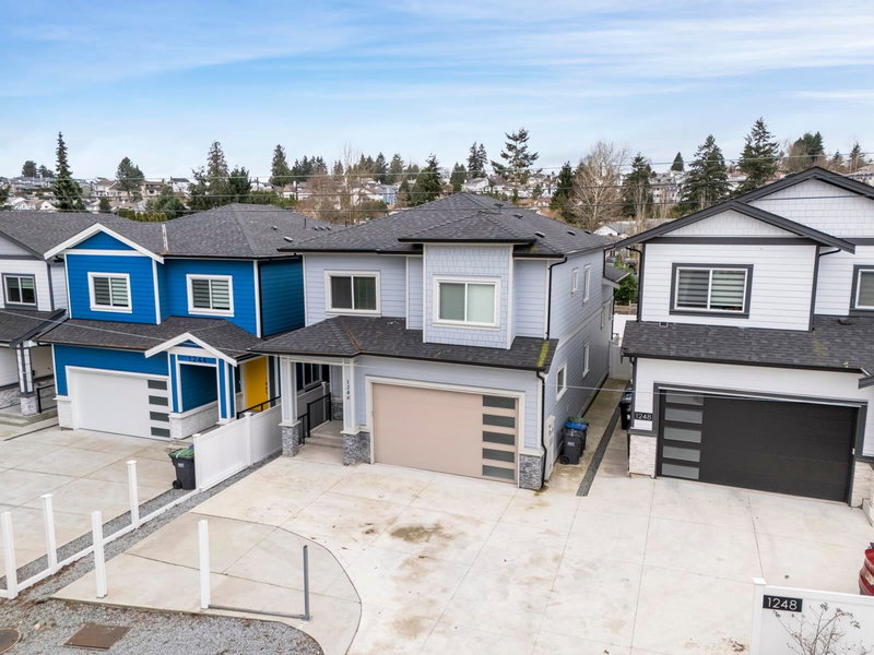 1246 Pitt River Road, Port Coquitlam, V3C 1N5 | Image 2