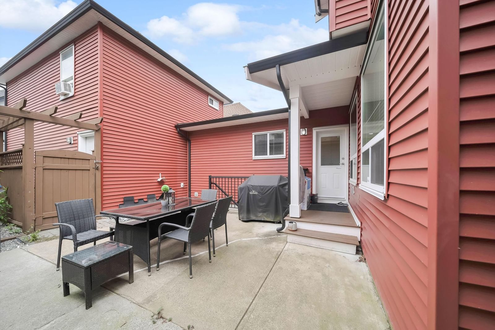 Listing Image 27