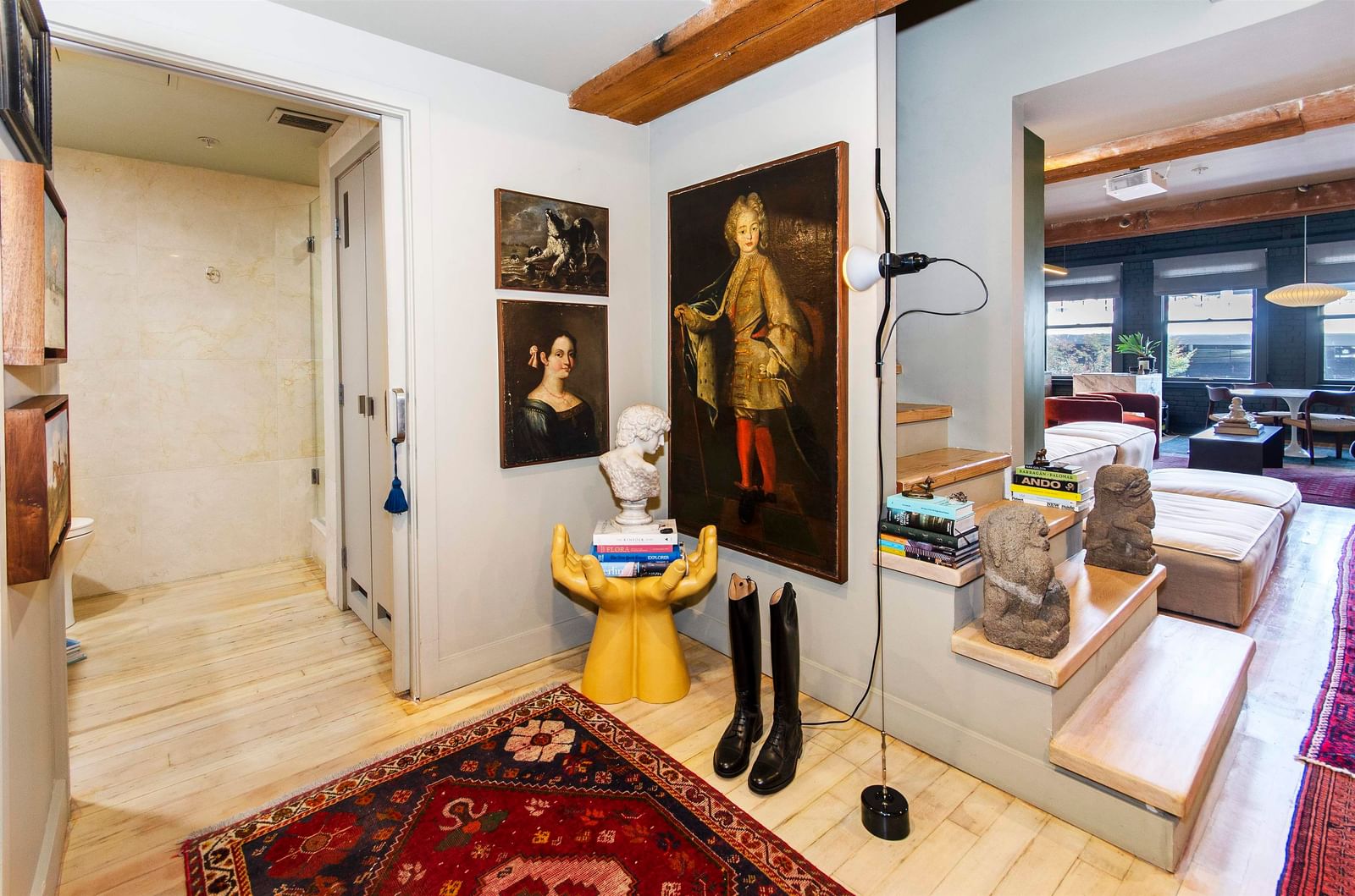 Listing Image 10