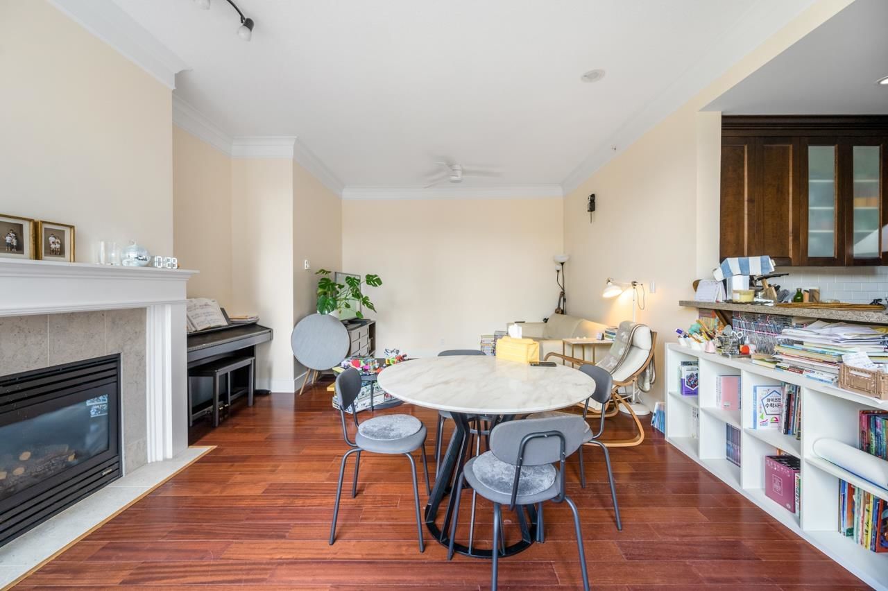 Listing Image 14