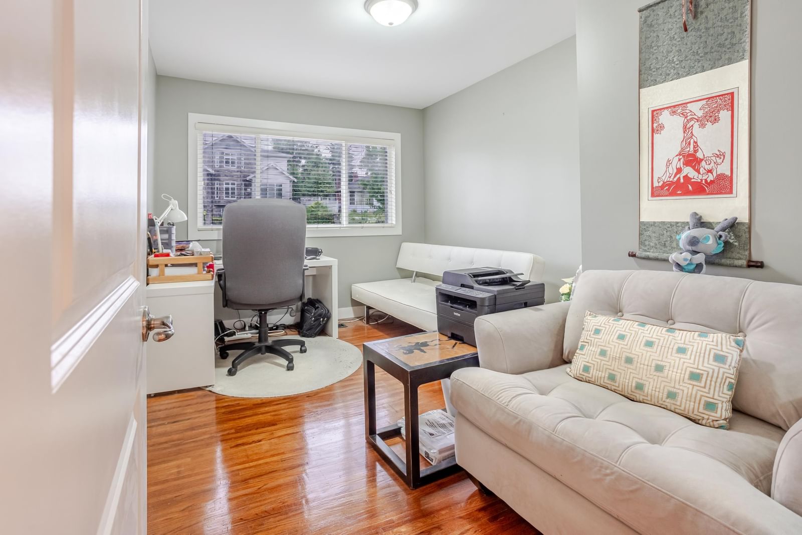 Listing Image 12