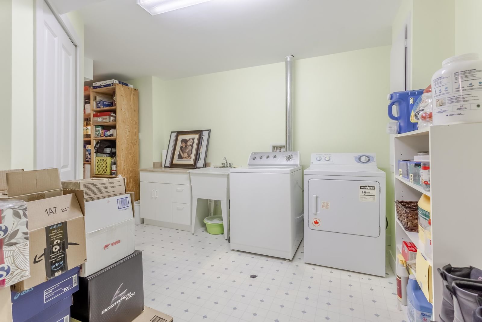 Listing Image 22