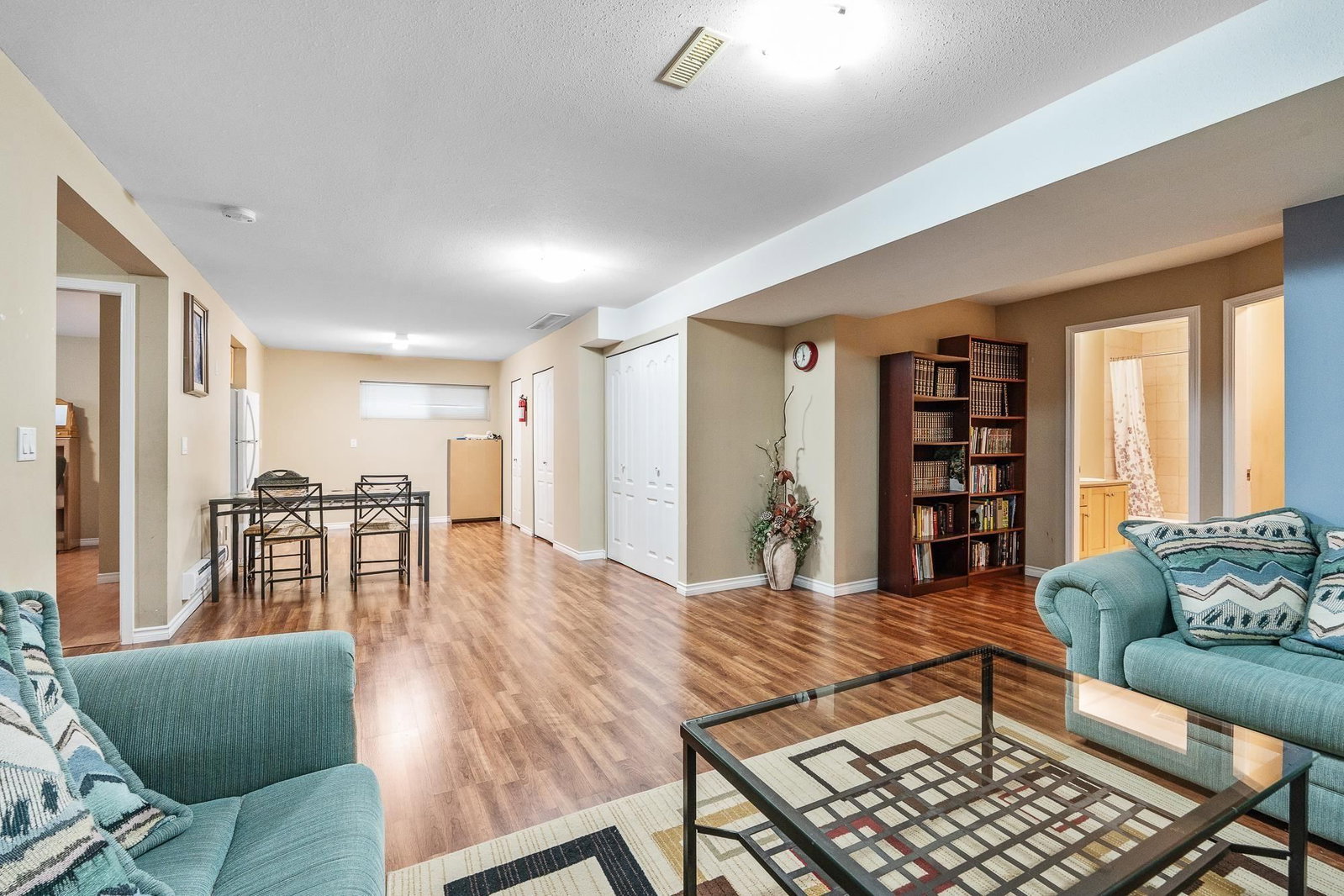 Listing Image 18