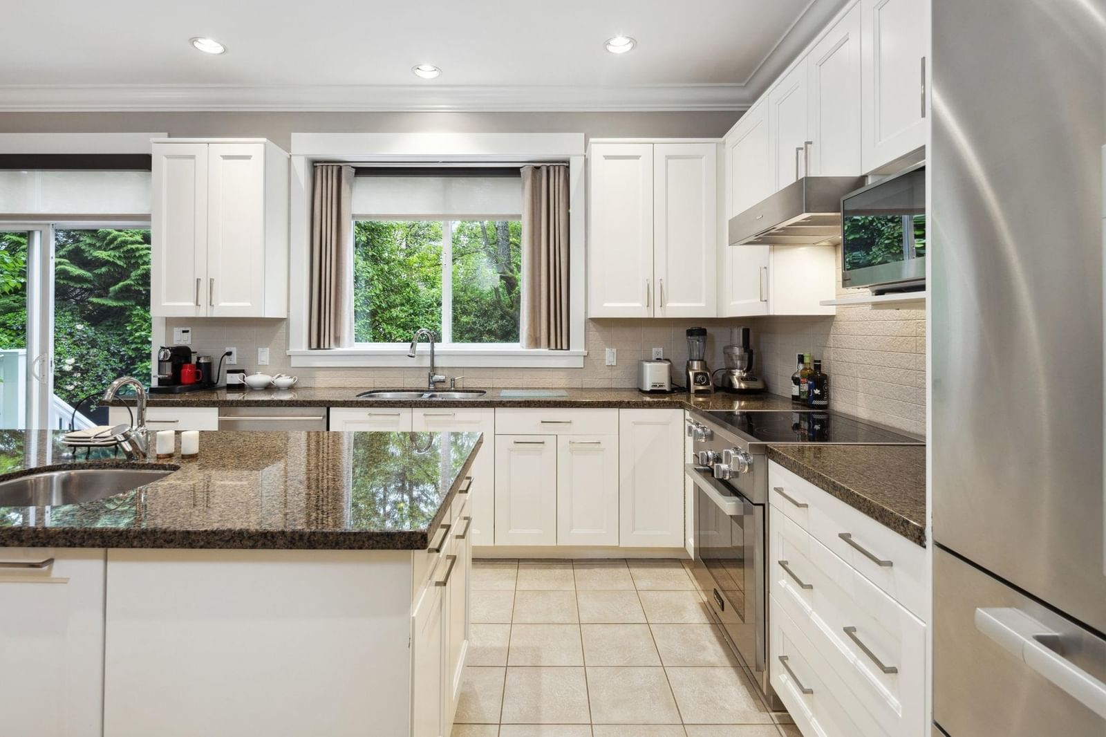 Listing Image 15
