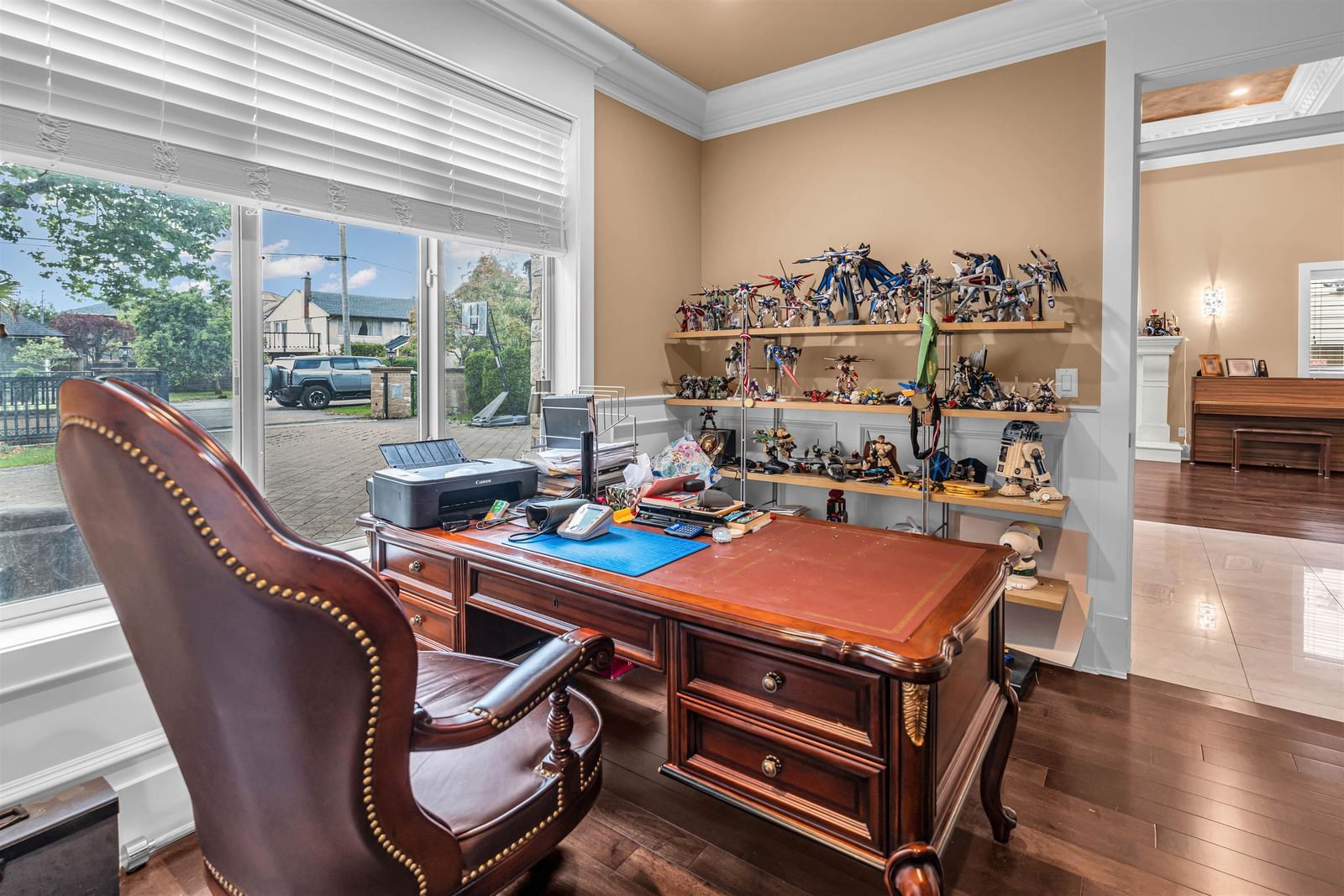 Listing Image 16