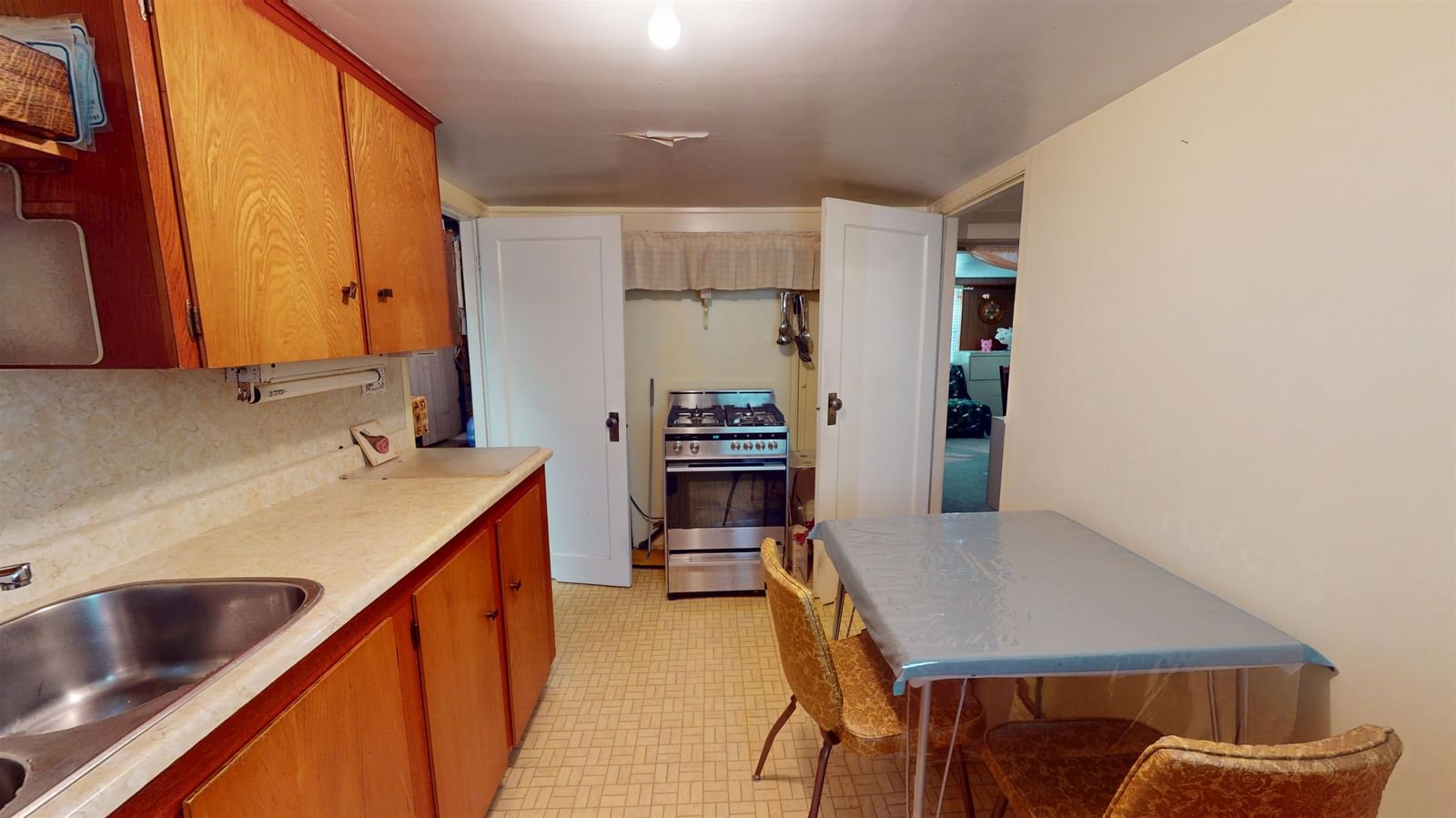 Listing Image 22