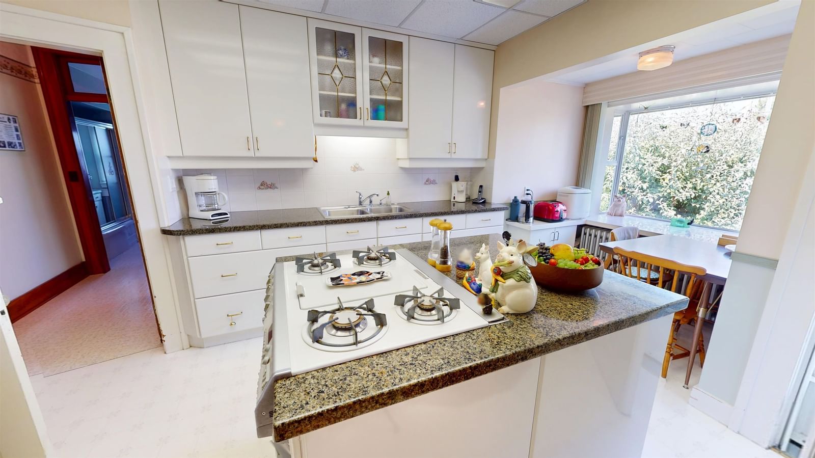 Listing Image 6