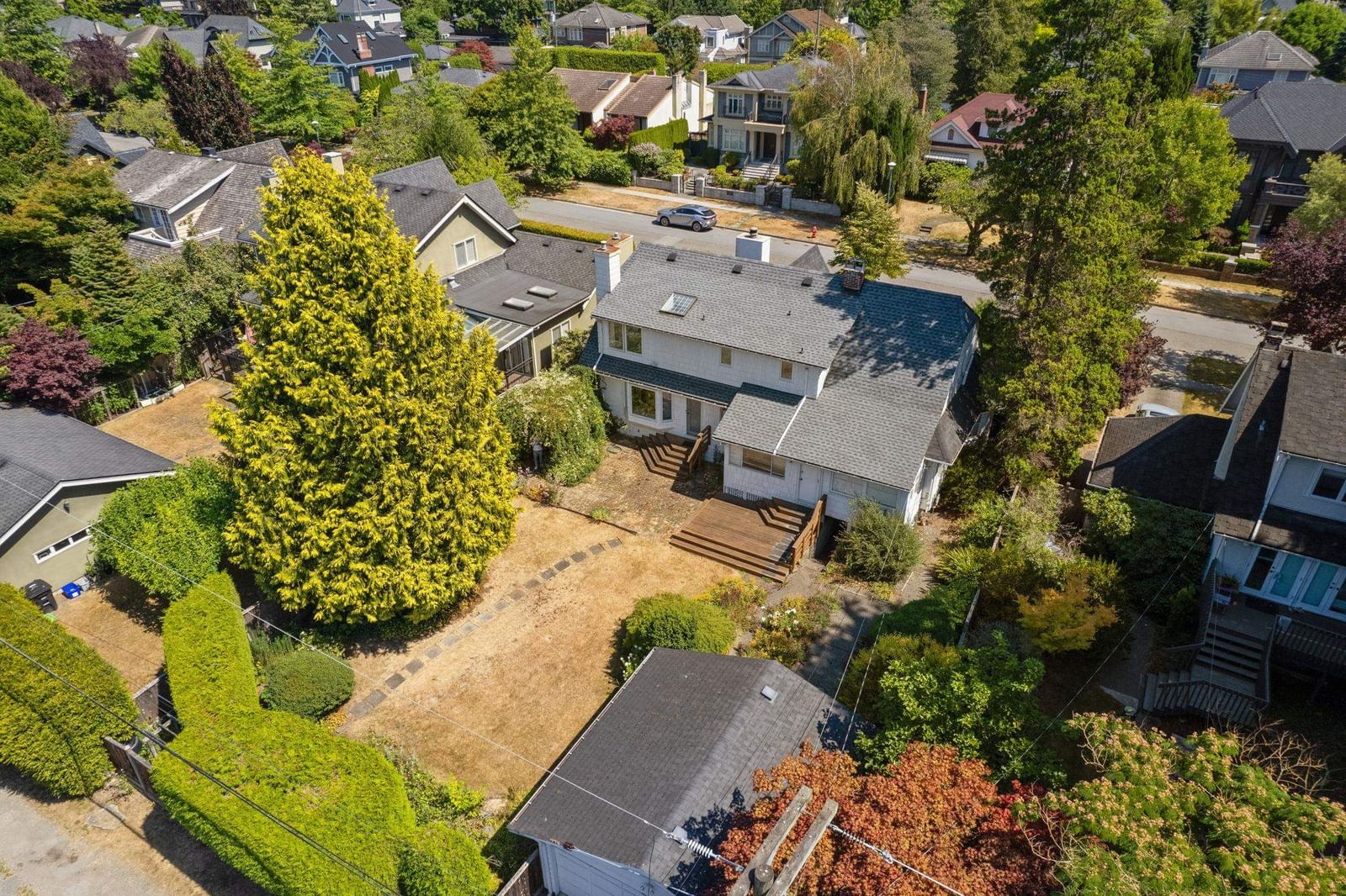 Listing Image 6