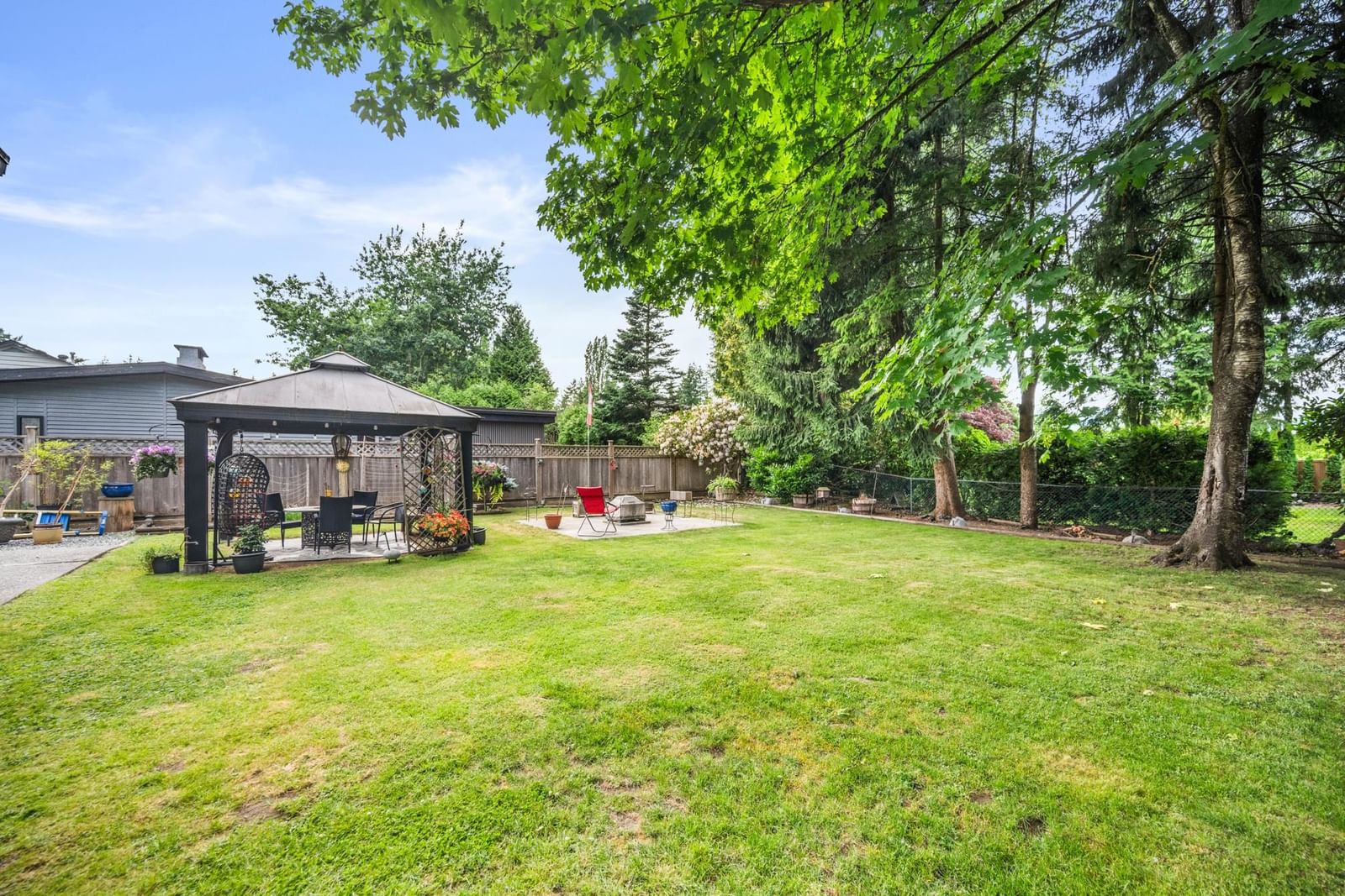 Listing Image 37