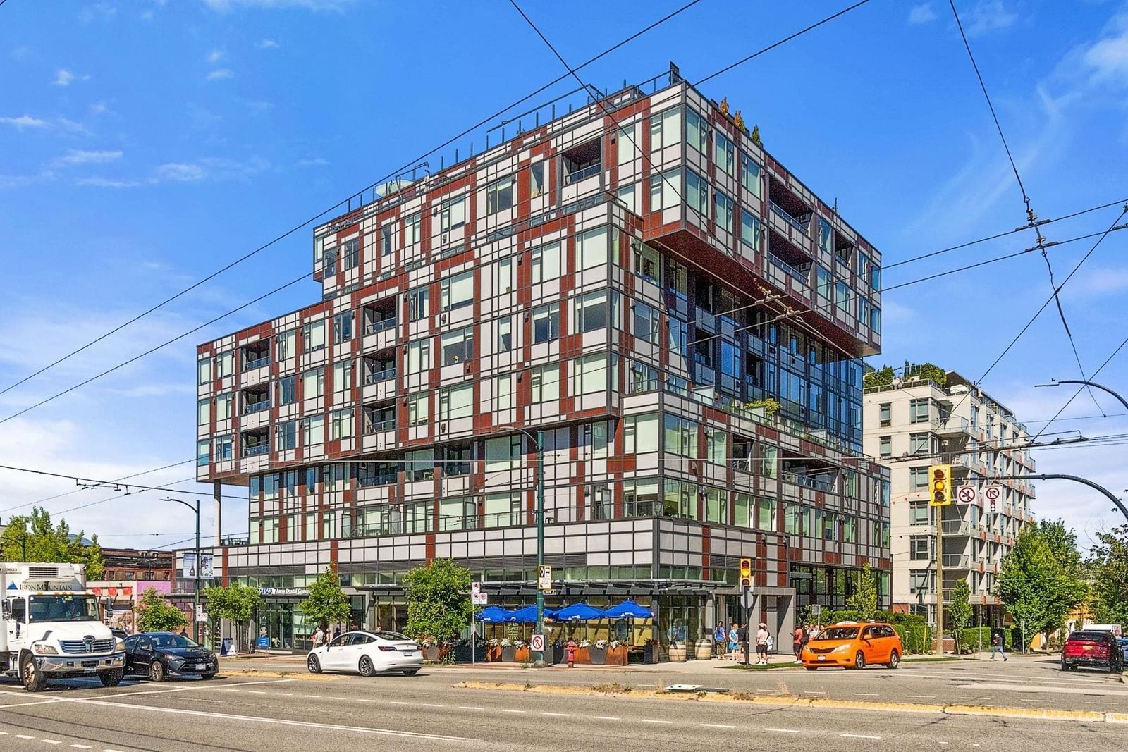 Listing Image 12