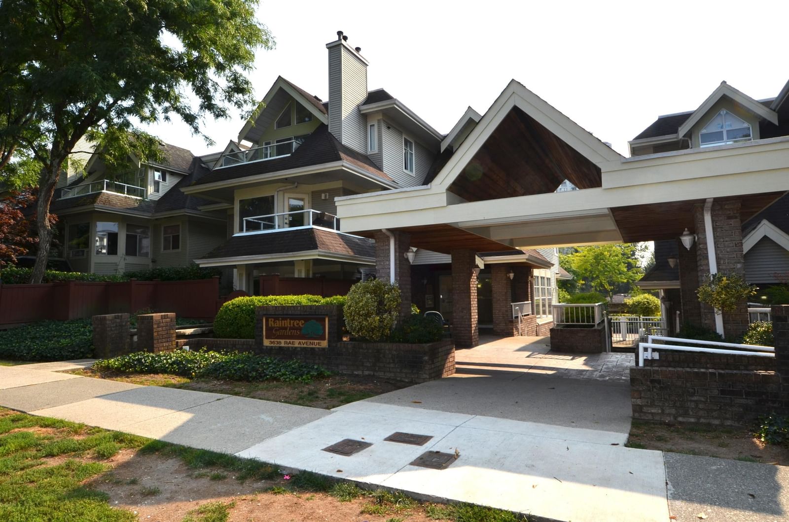 Listing Image 22