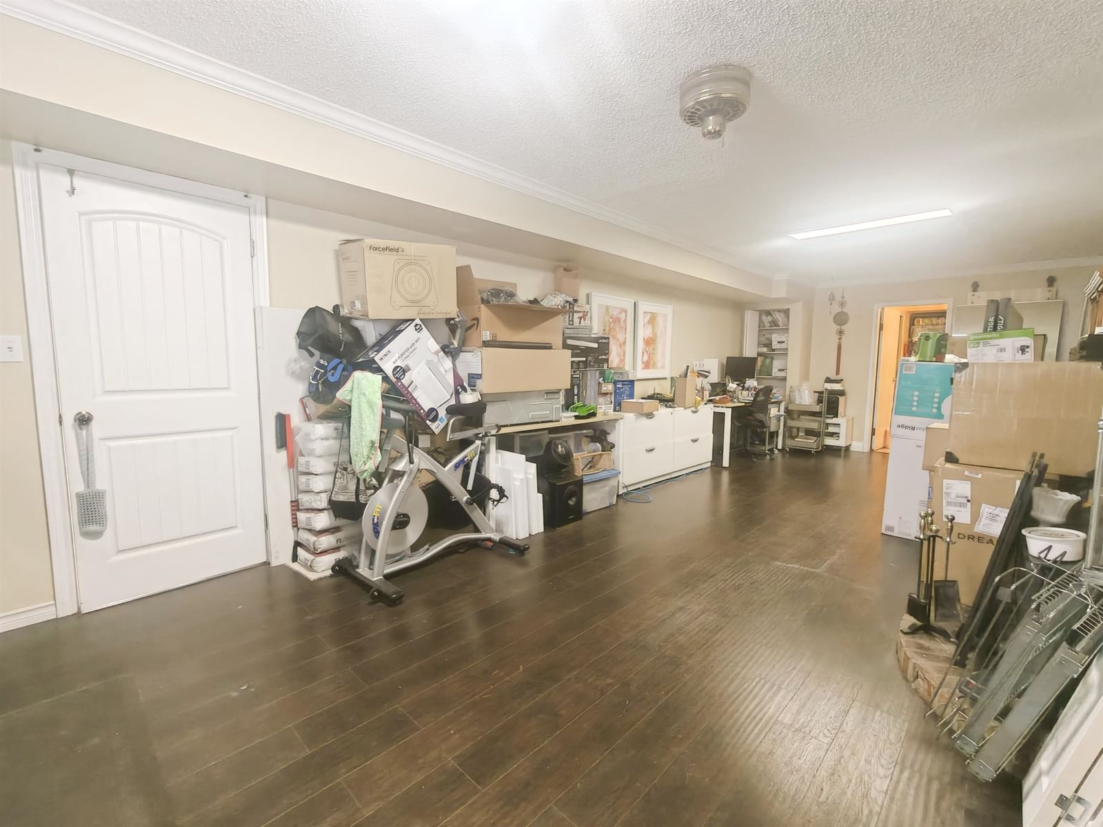 Listing Image 37