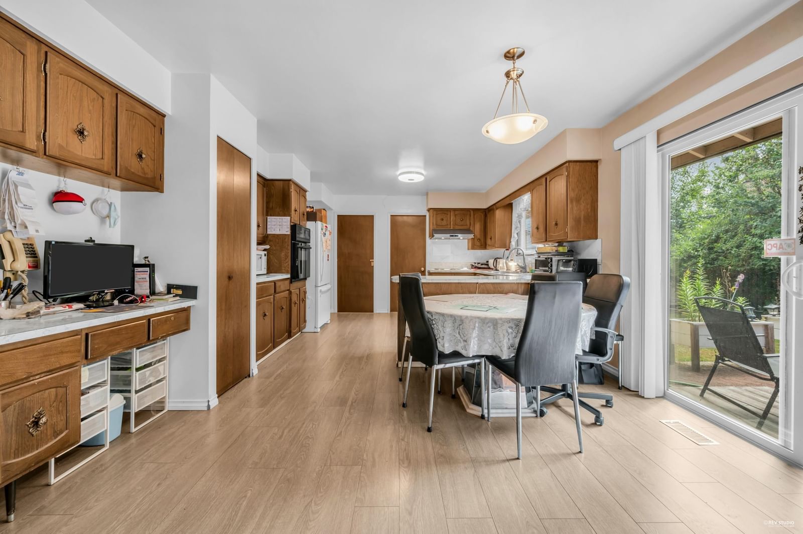 Listing Image 14