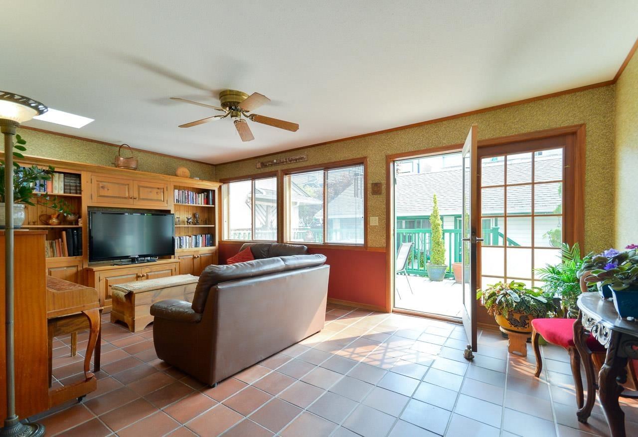 Listing Image 18