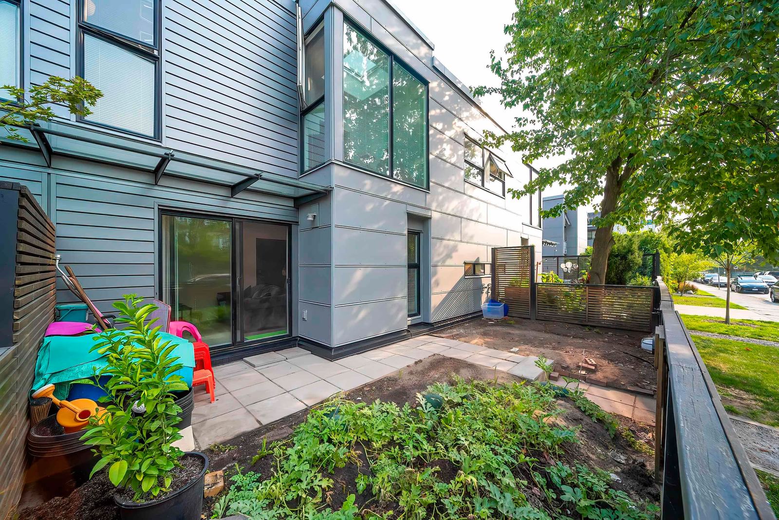 Listing Image 15