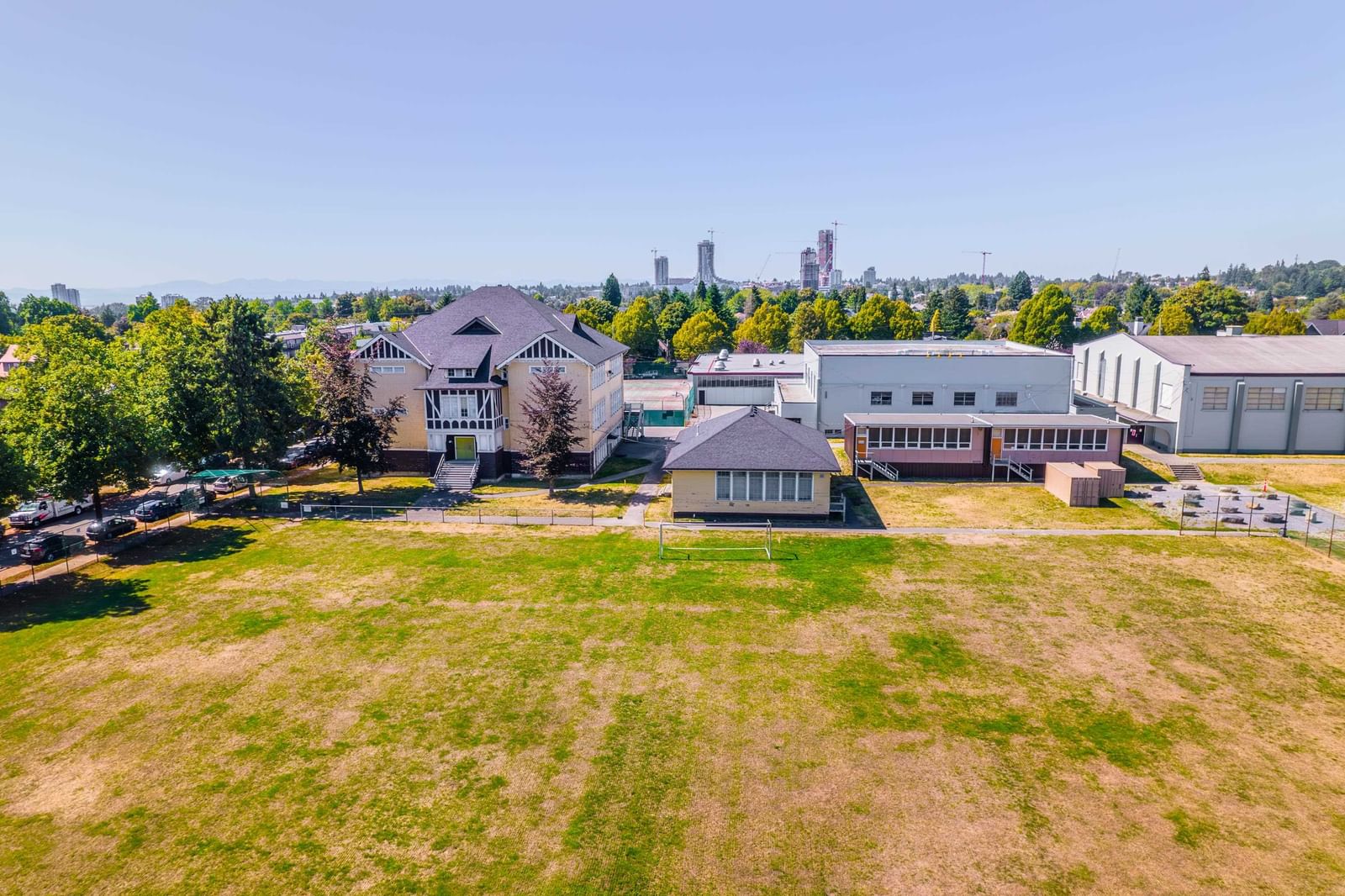 Listing Image 15