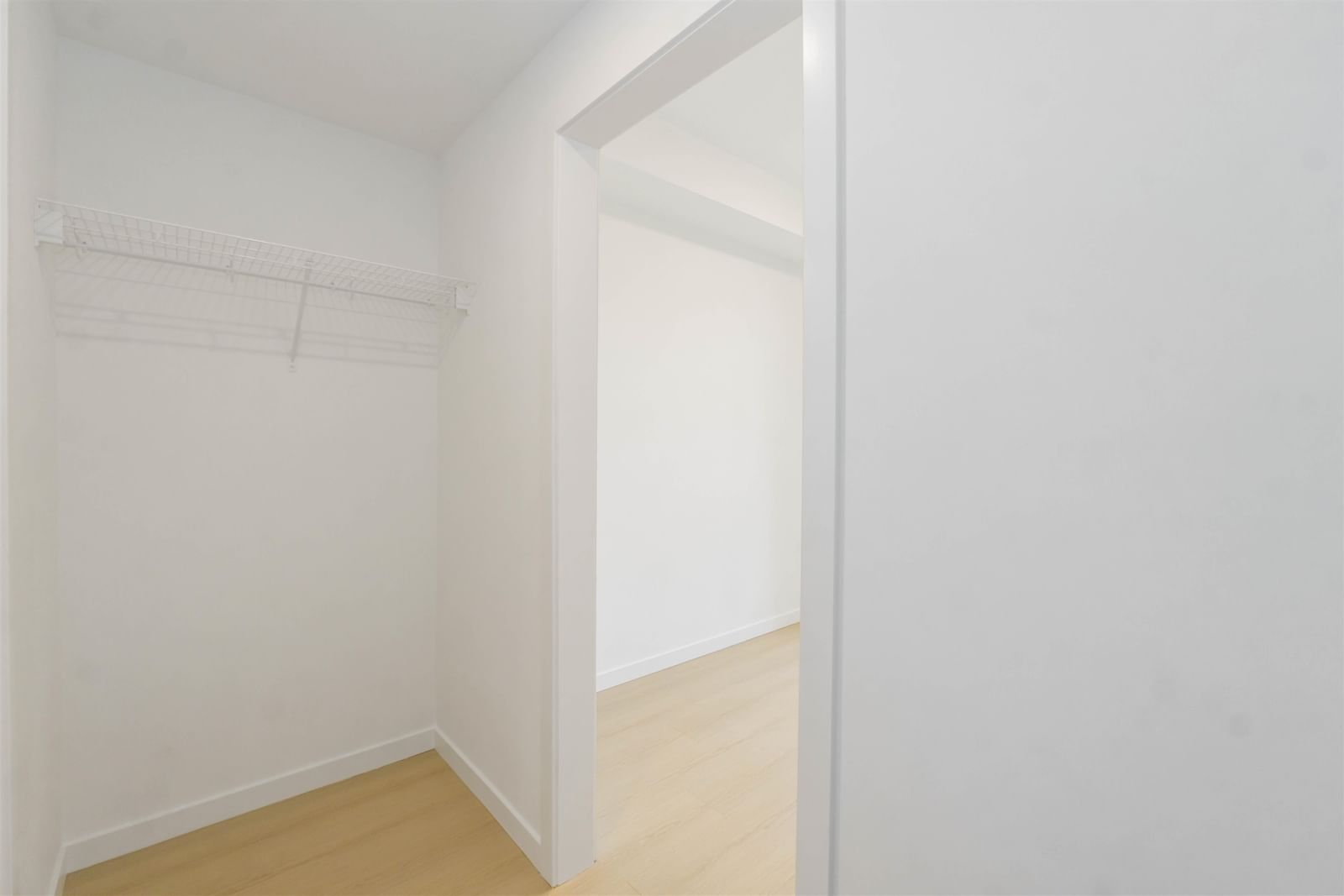 Listing Image 30