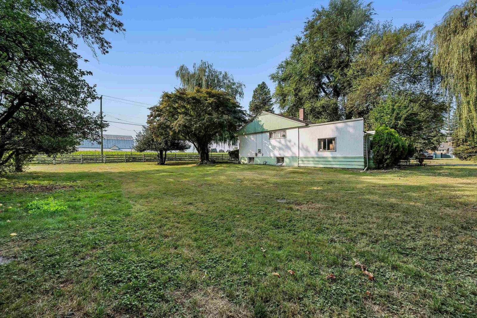 Listing Image 20