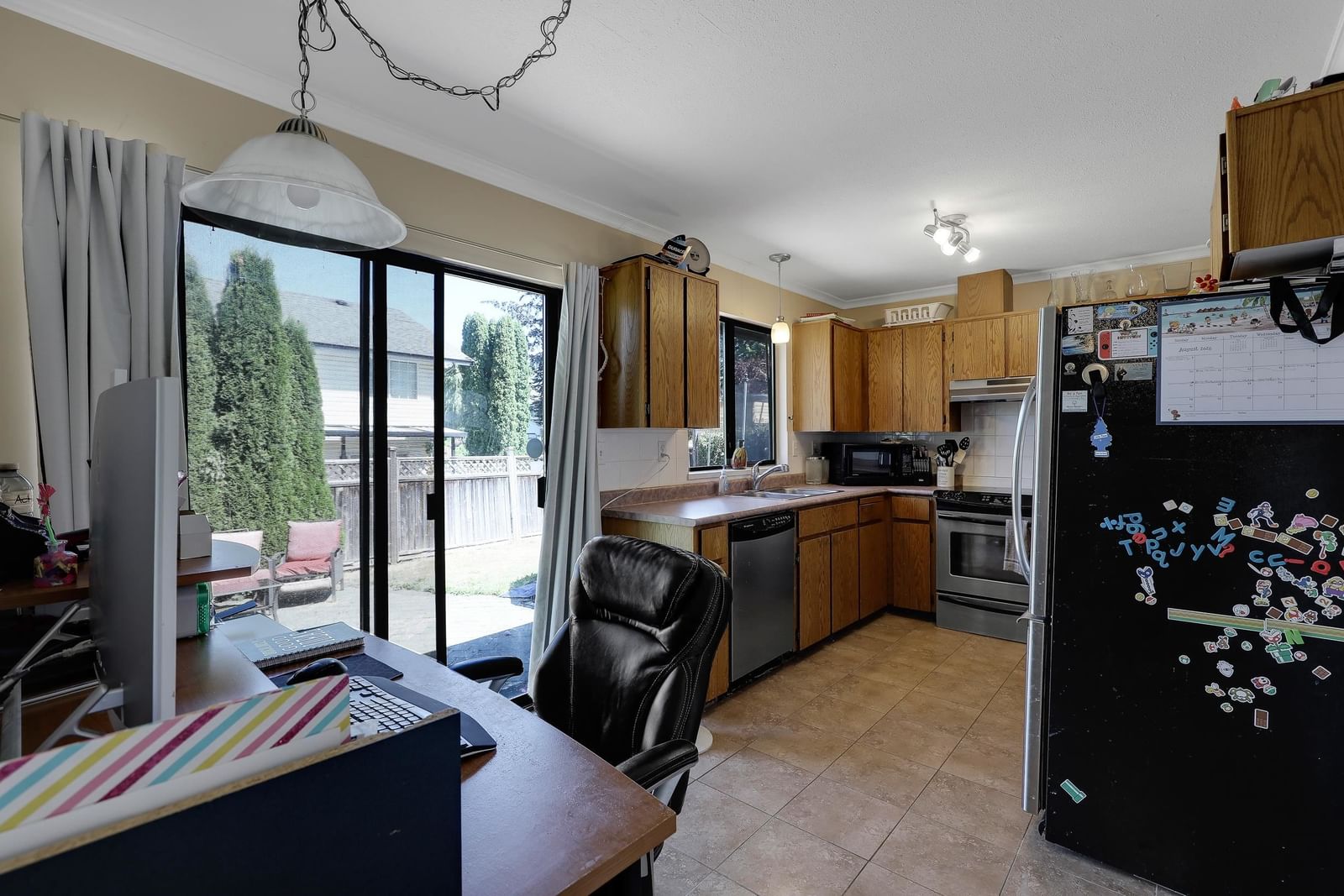 Listing Image 8