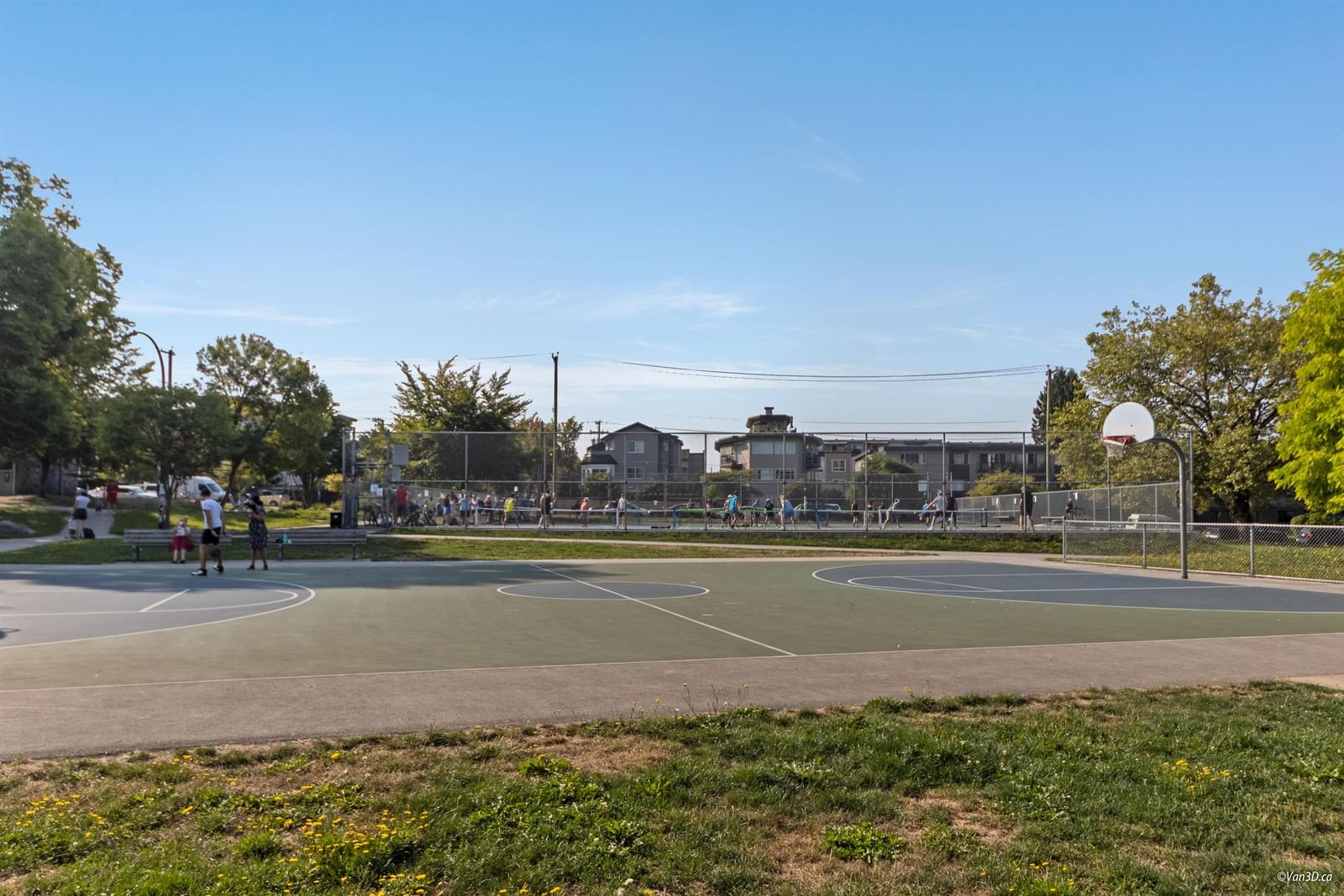 Listing Image 11