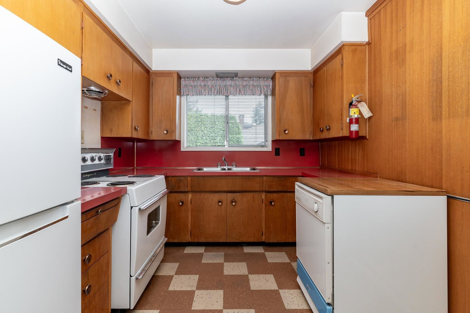 Listing Image 16