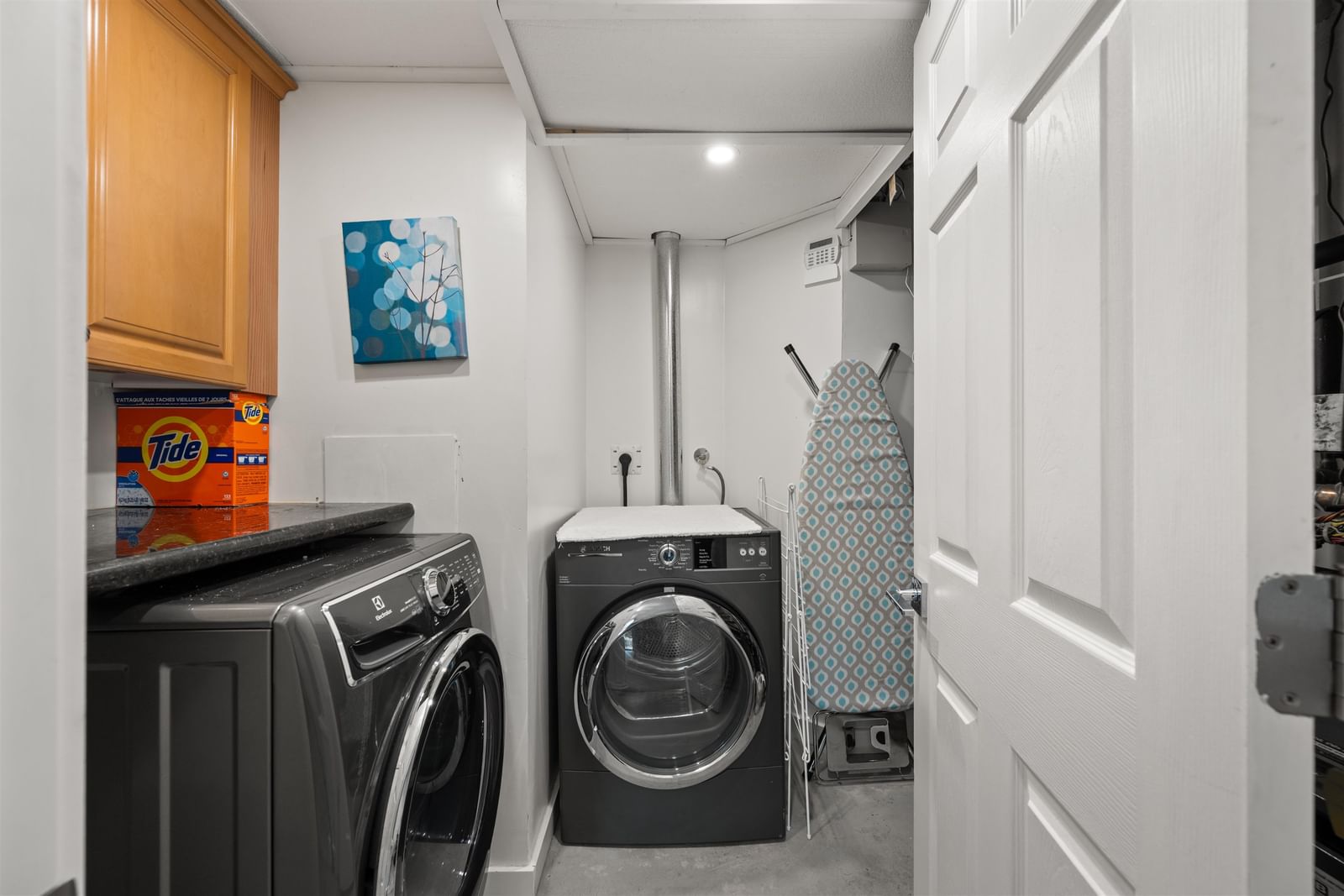 Listing Image 28