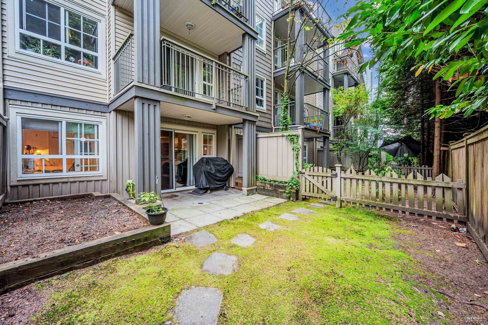 Listing Image 20