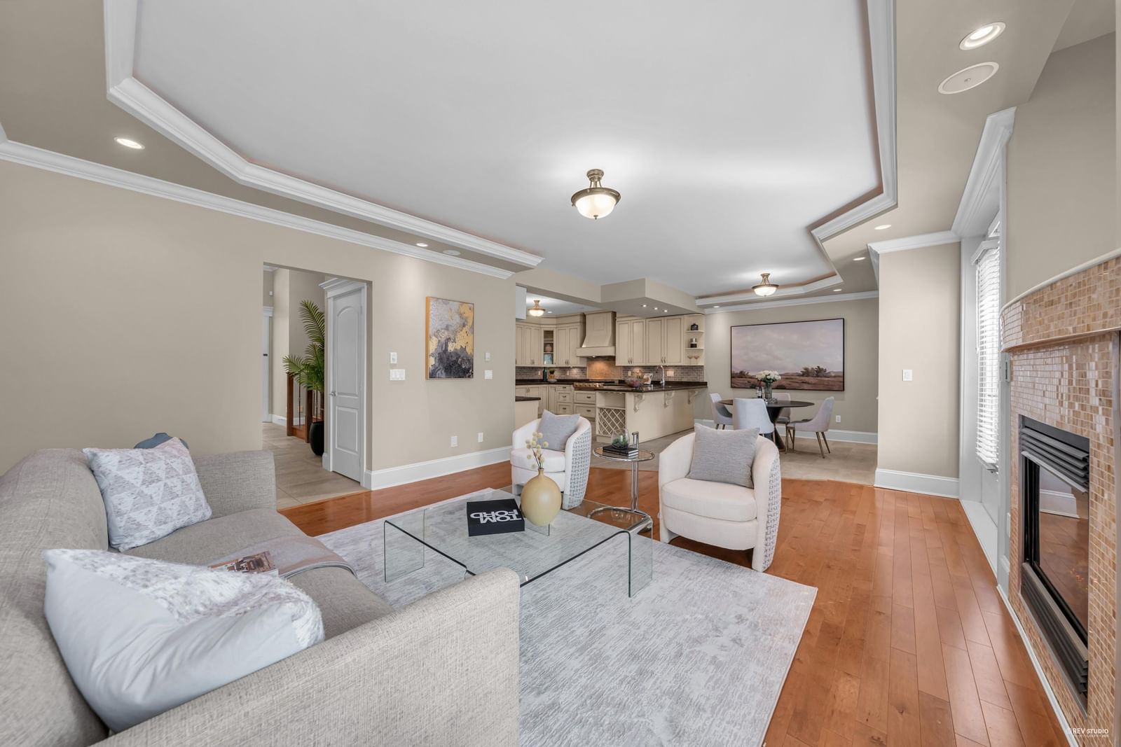 Listing Image 19