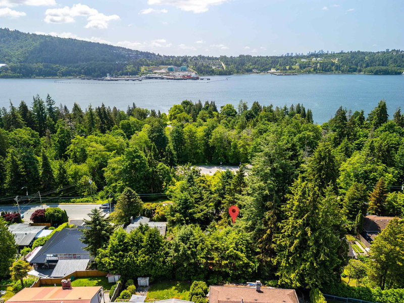 4150 Dollarton Highway, North Vancouver, V7G 1A2 | Image 3