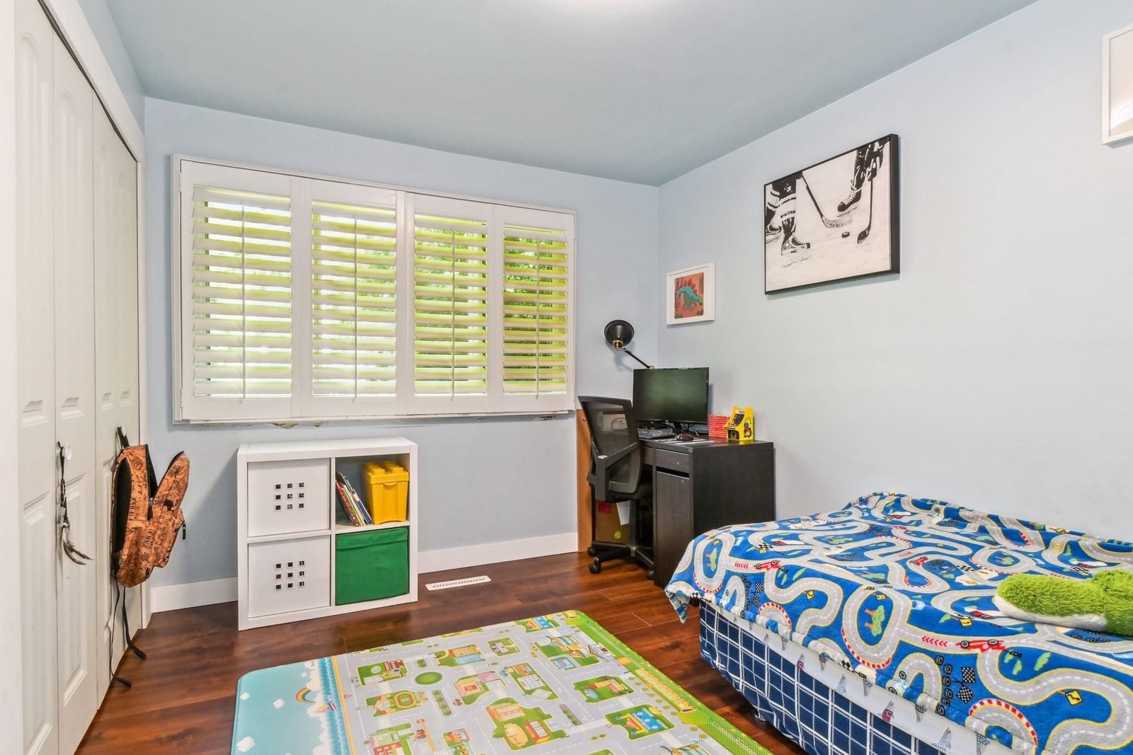 Listing Image 19