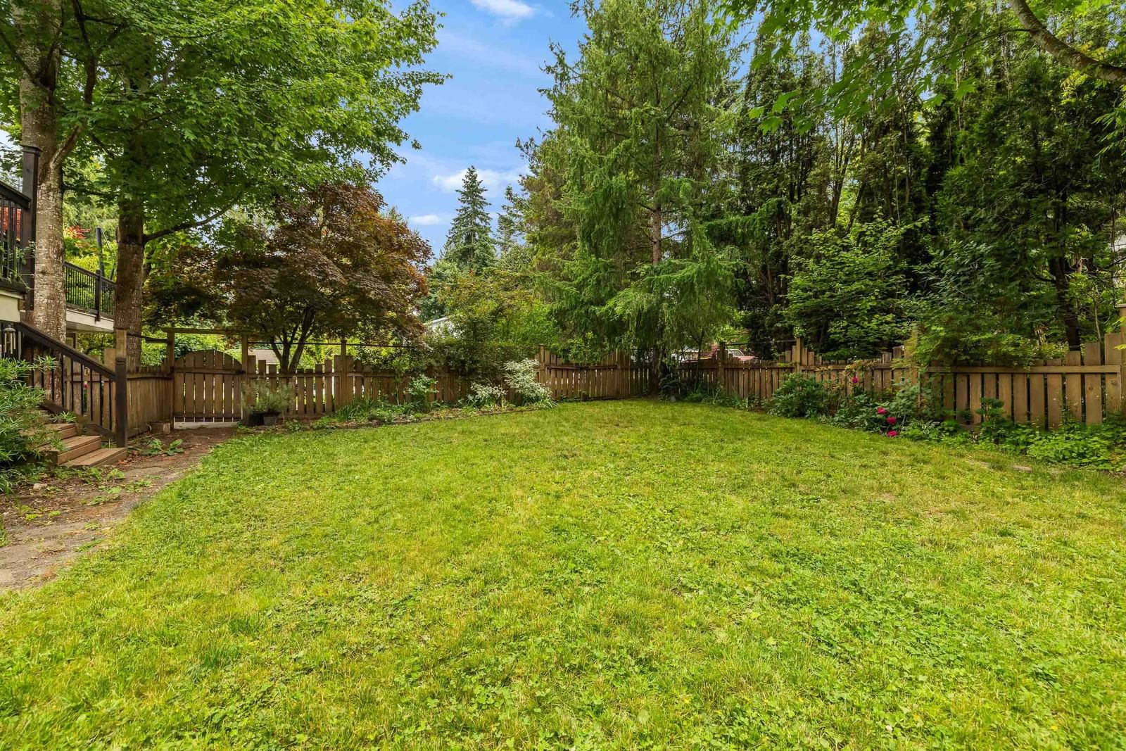 Listing Image 18