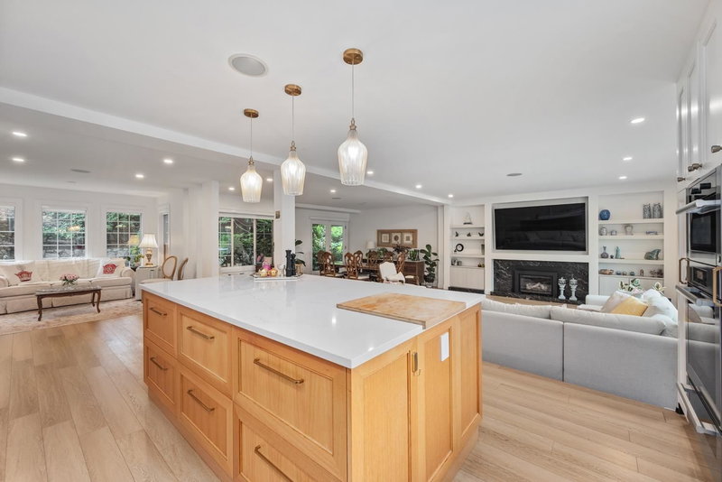 1390 Lawson Avenue, West Vancouver, V7T 2E7 | Image 3