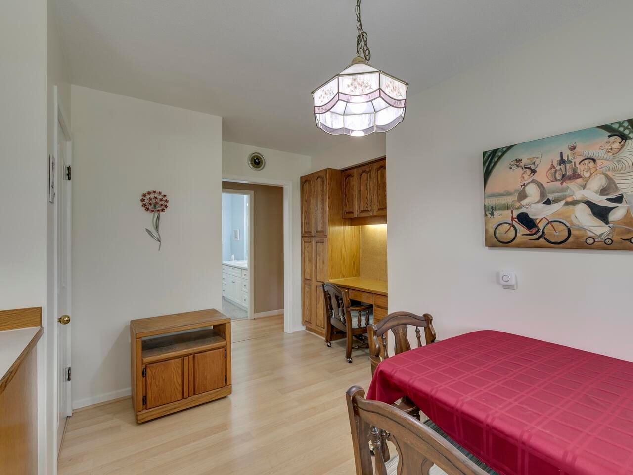 Listing Image 17