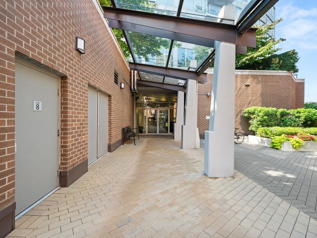Listing Image 21