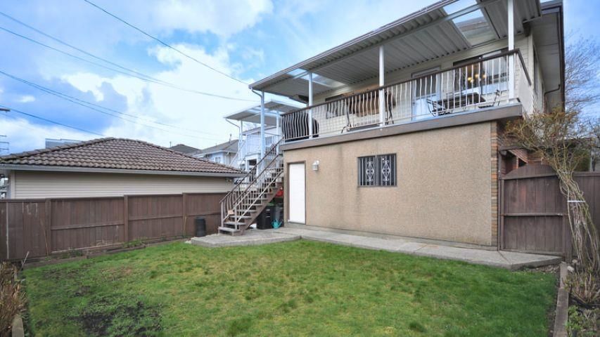 Listing Image 12