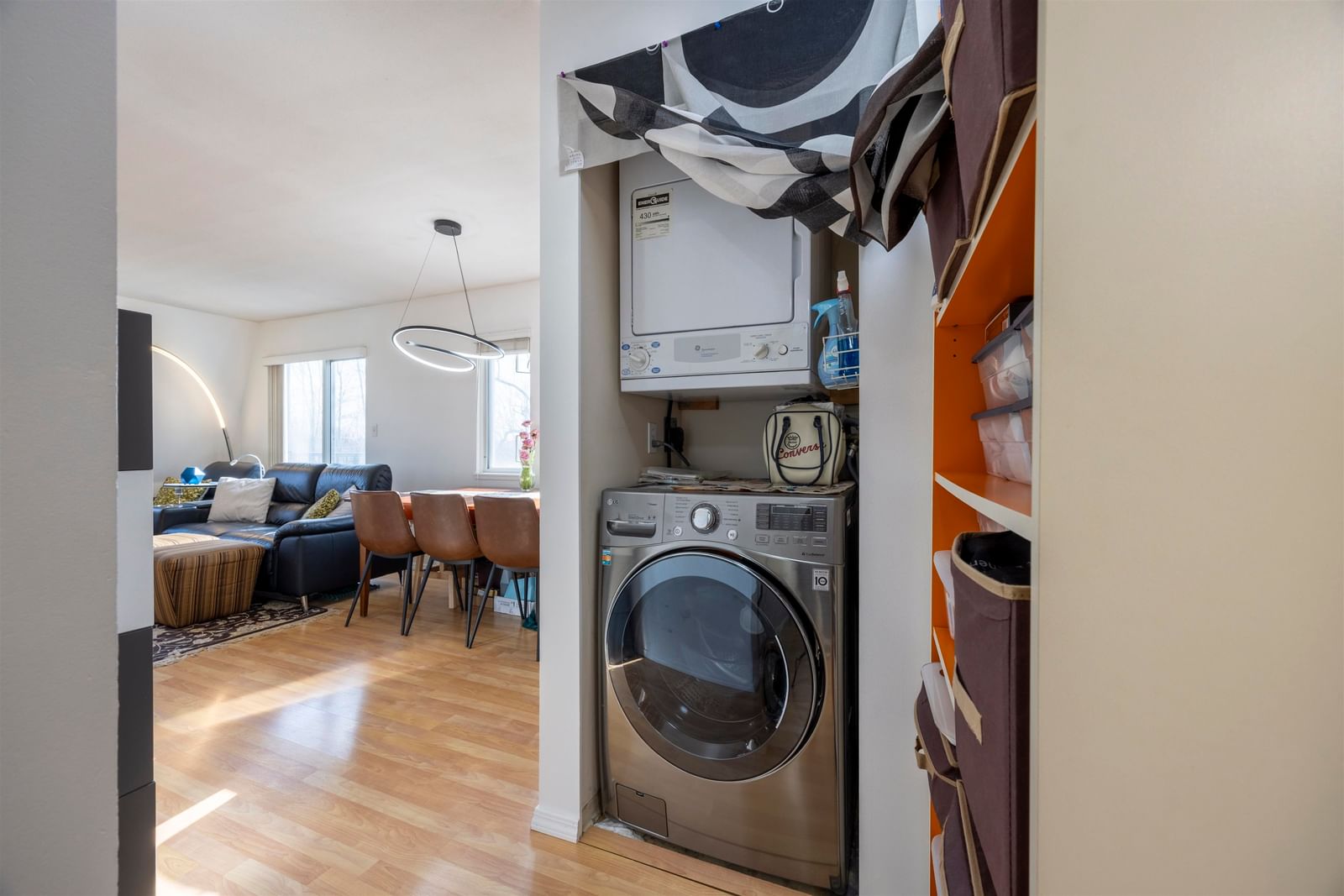 Listing Image 15
