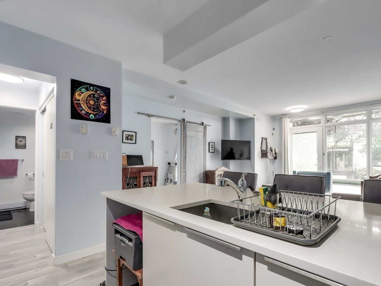 Listing Image 10