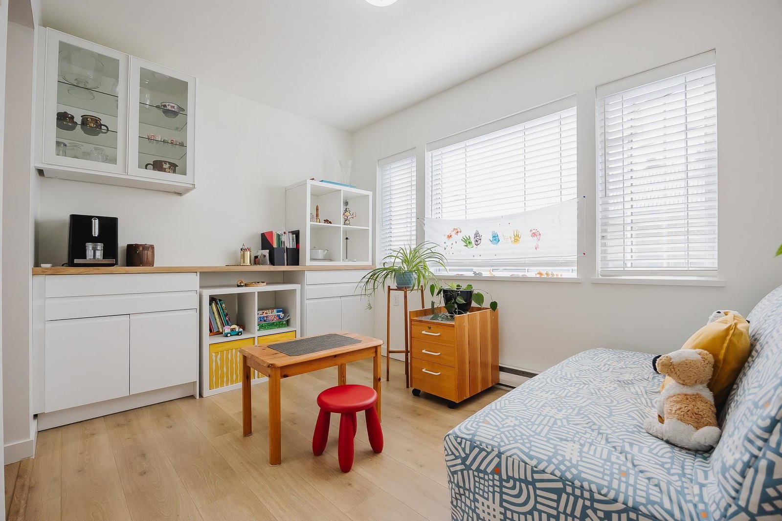 Listing Image 13