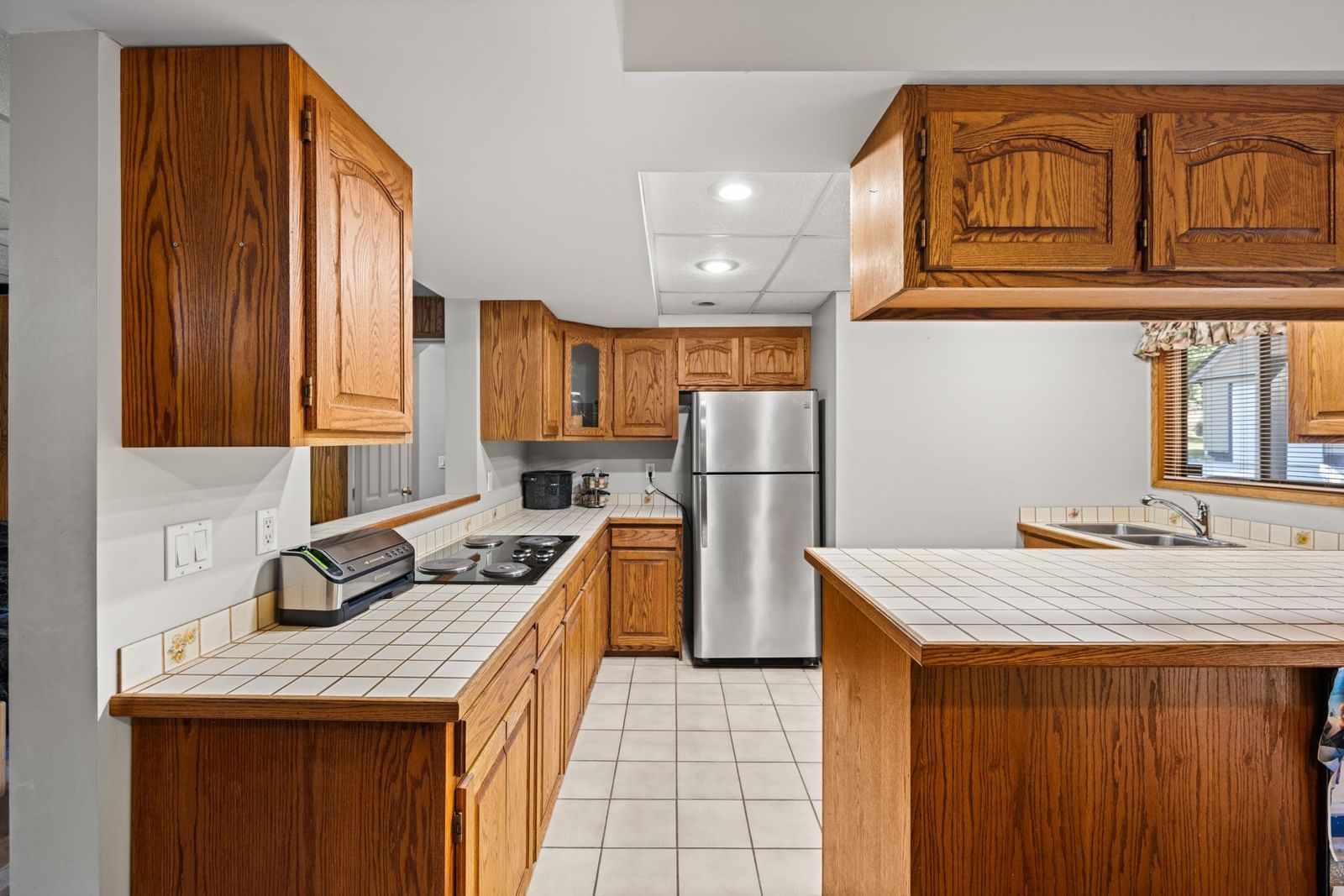Listing Image 14