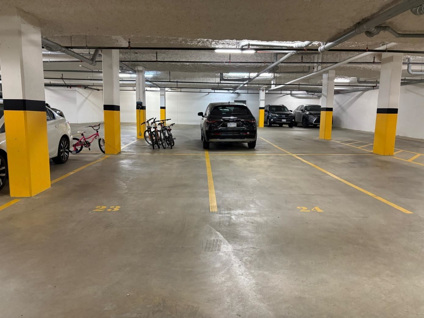 Listing Image 19