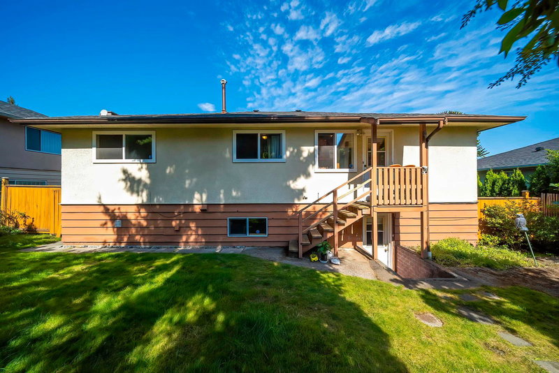 5130 Buxton Street, Burnaby, V5H 1J8 | Image 3