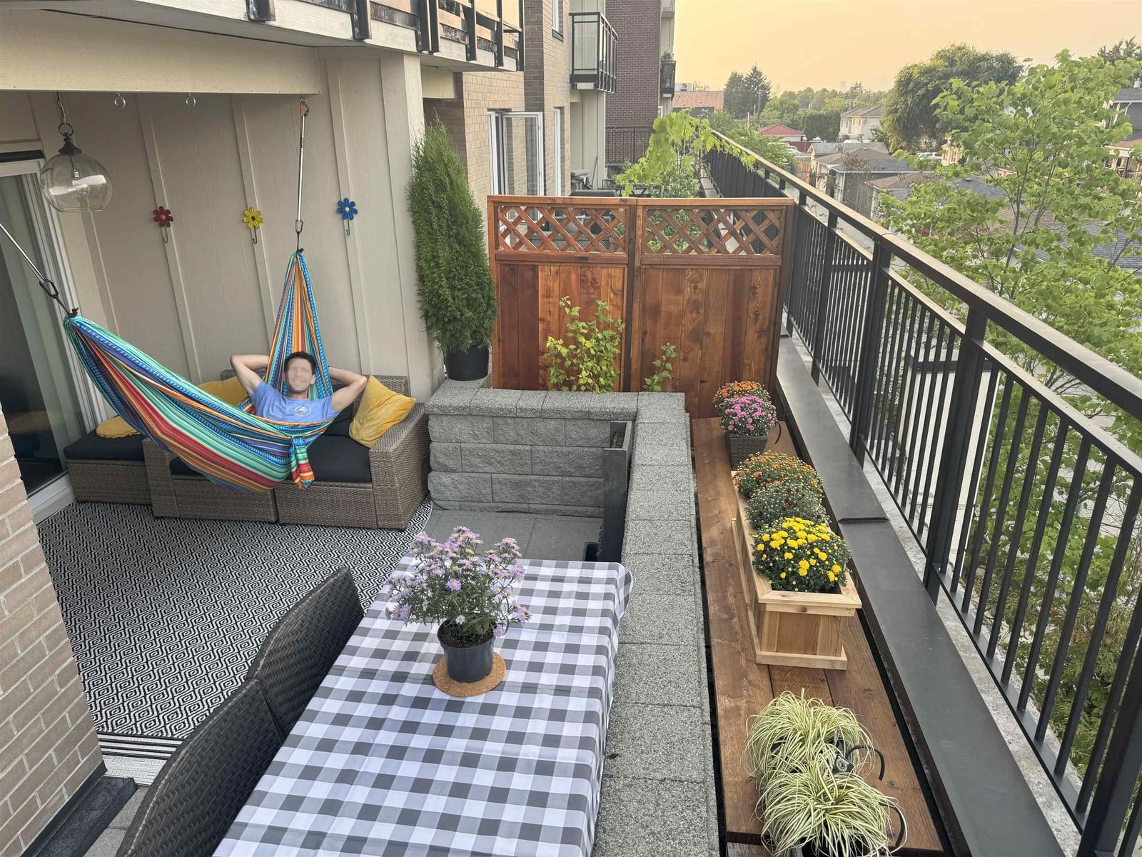 Listing Image 19