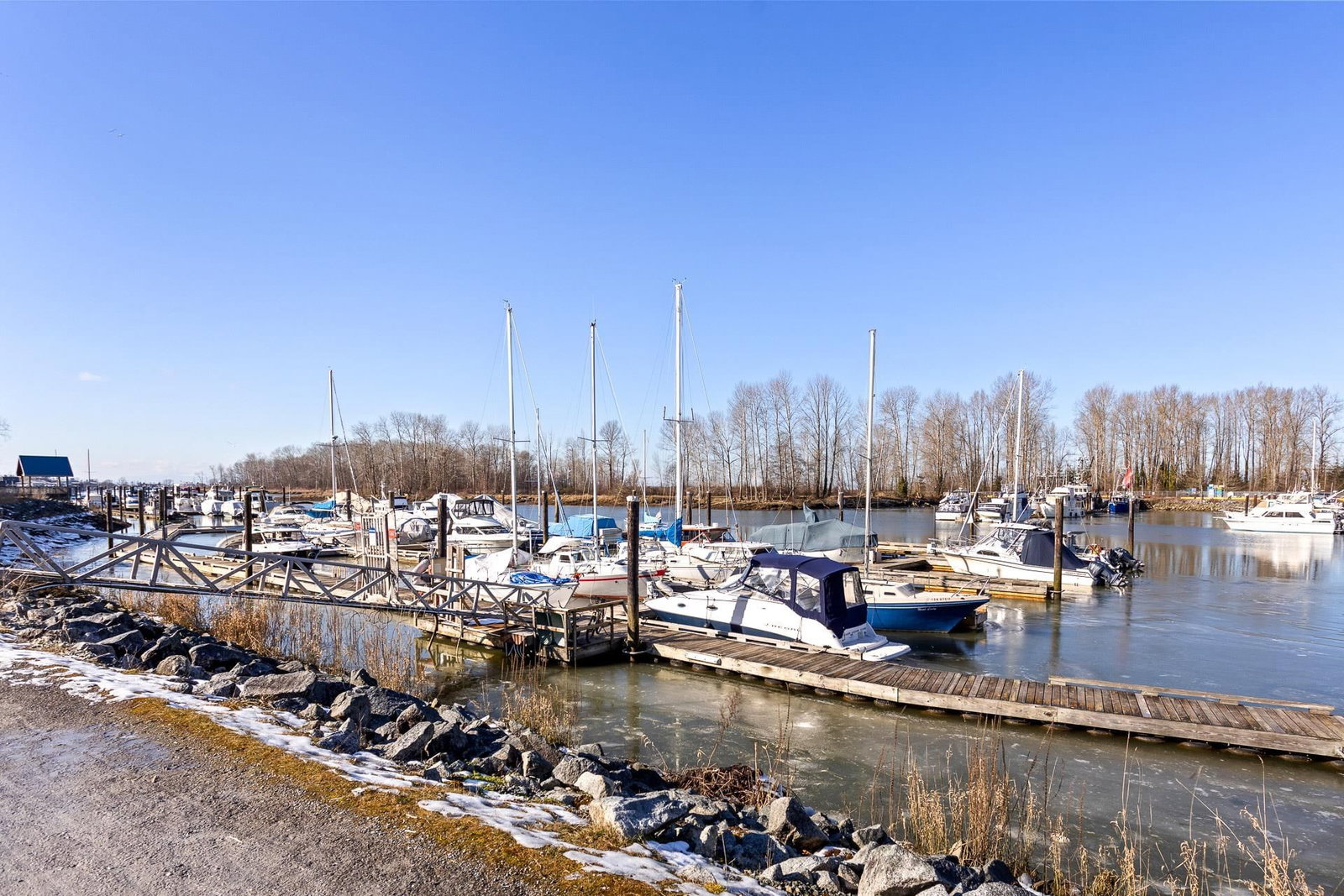 Listing Image 24