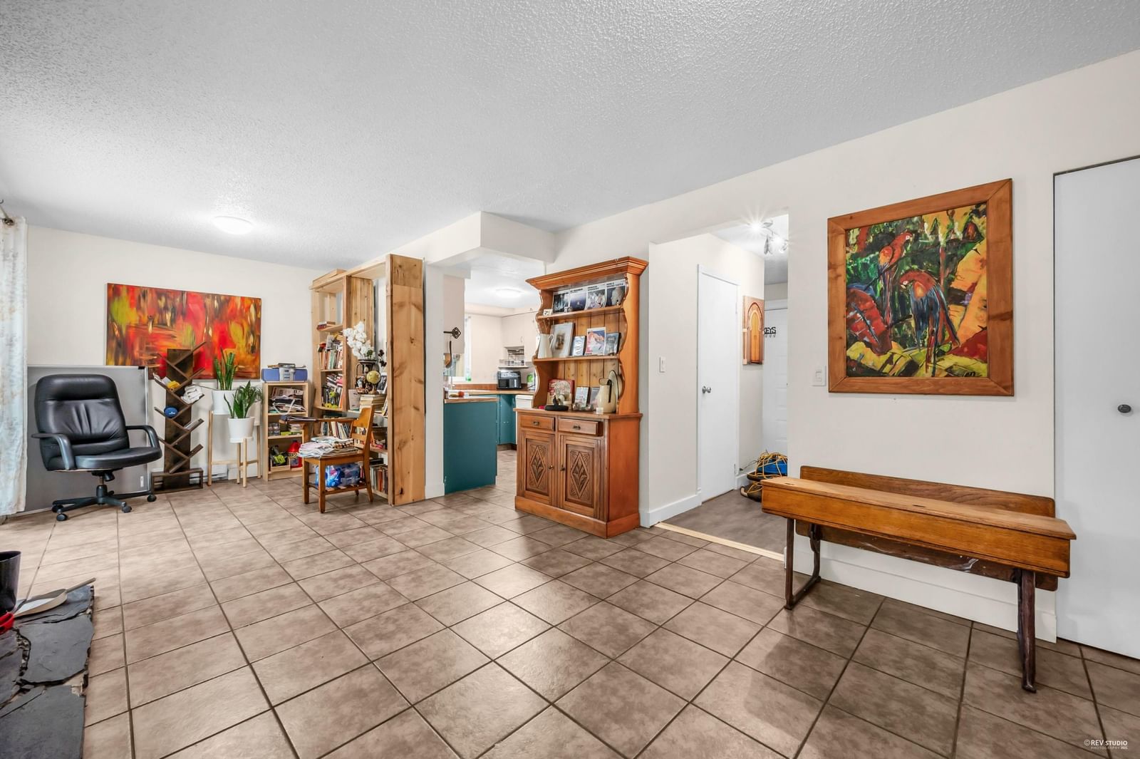 Listing Image 16